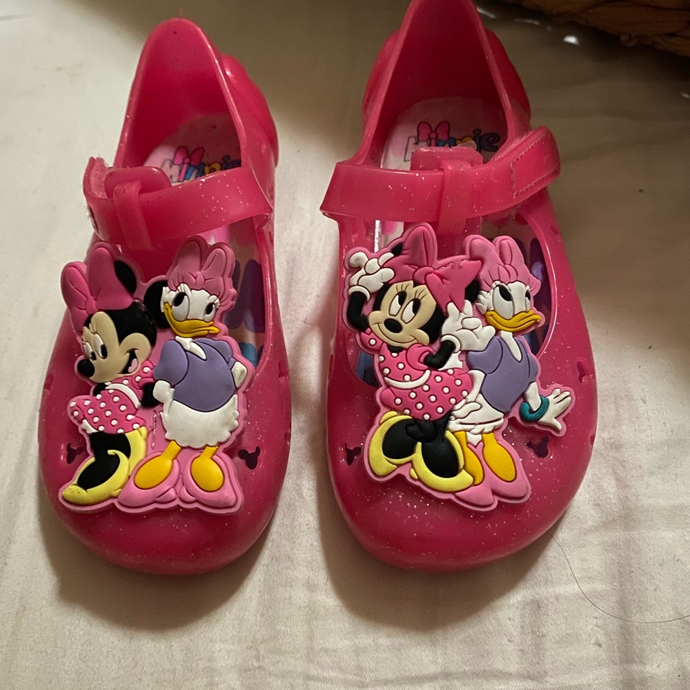 Both pairs for 5.00